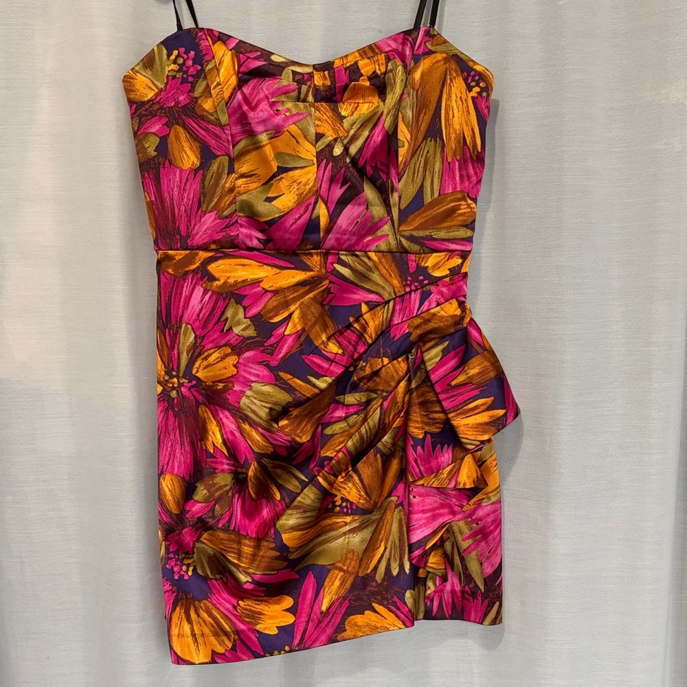 (D15) London times mini dress size 4 24.5”L 14.5-15” PTP